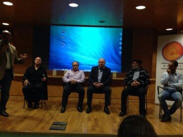 Mesa Redonda en el CDT de Valencia con Diego Mena como participante