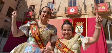 Crida falleras 2017 – Falleras Mayores de Dénia