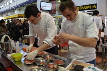 Participantes en el 3 concurso internacional de cocina creativa de la Gamba Roja de Dénia