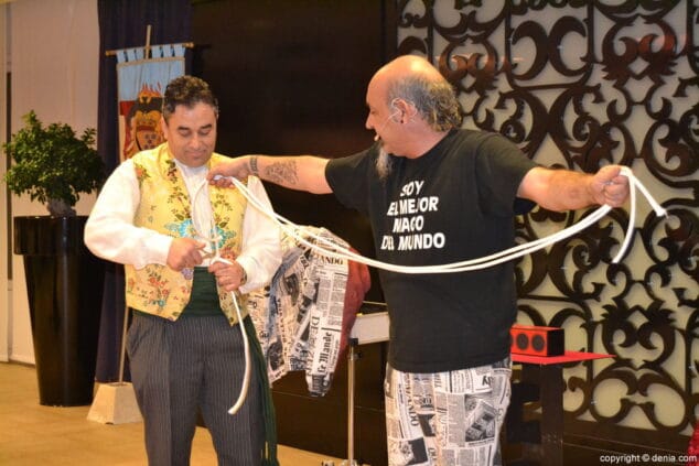 04 Espectáculo del Mago Dexter en la Gala Infantil