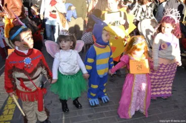 Pasacalle del Carnaval infantil de Dénia 2014