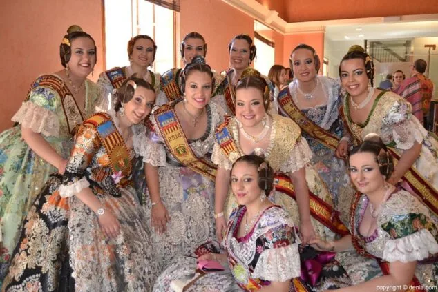 07 Falleras mayores de Dénia en los premios infantiles