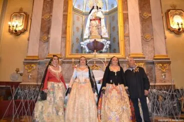 Ofrenda de flores Fallas de Dénia 2014 – Ofrenda de las invitadas de Junta Local Fallera