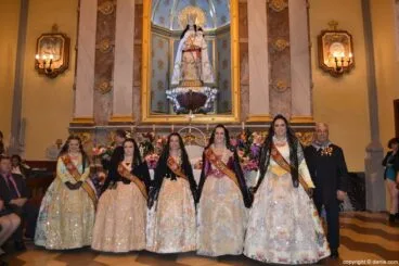 Ofrenda de flores Fallas de Dénia 2014 – Ofrenda de la corte de honor