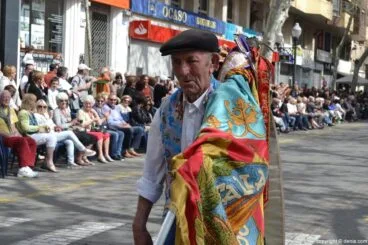 Ofrenda de flores Fallas de Dénia 2014 – Les Roques