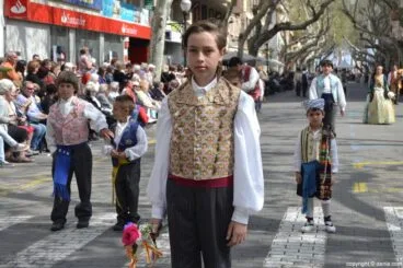 Ofrenda de flores Fallas de Dénia 2014 – Les Roques – Pau Nofuentes