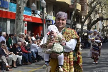 Ofrenda de flores Fallas de Dénia 2014 – Port Rotes