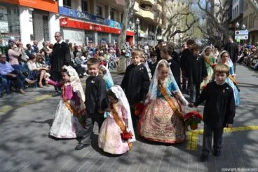 Ofrenda de flores Fallas de Dénia 2014 – Centro