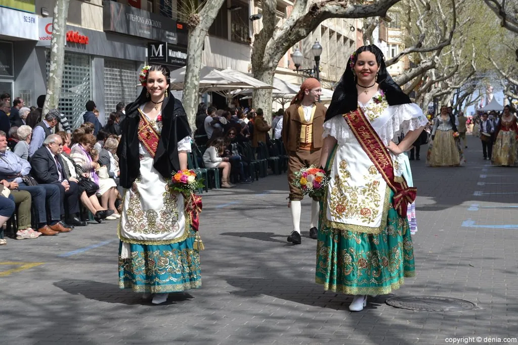 85 Ofrenda de flores Fallas de Dénia 2014 - Junta Local Fallera - Invitados