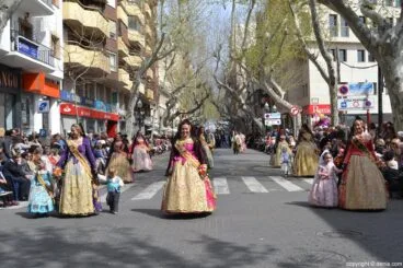 Ofrenda de flores Fallas de Dénia 2014 – Junta Local Fallera – Falleras Mayores de otros años