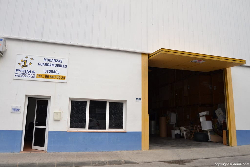 Almacén y oficinas de Mudanzas Prima