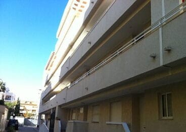 Alquiler en km1 de Las Marinas amueblado y con piscina