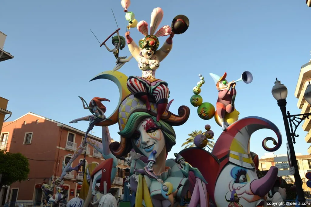 Así son los monumentos de las Fallas de Dénia 2014 2 Falla Centro 2014