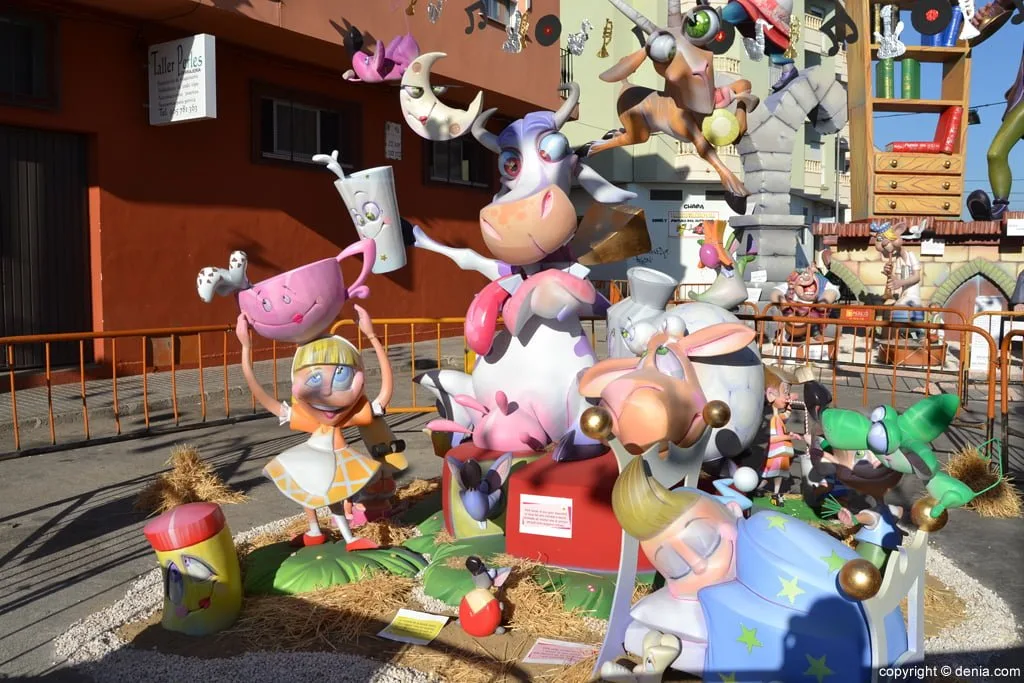 Falla Darrere del Castell infantil 2014