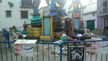 Falla Roques destrozada