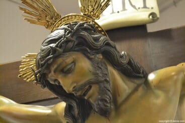 Imagen de un cristo en la exposición diocesana Dénia