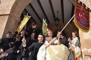 La Falla Centro celebra su primer premio en infantiles