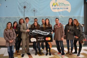 La falla la Font de Pego gana el tercer premio del Tsunami Faller de Portal de la Marina