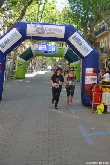 Llegada de los participantes de la I Marcha Solidaria a favor del Raquel Payà
