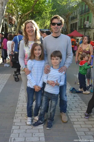 Participantes en la I Marcha Solidaria a favor del Raquel Payà