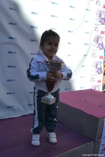 Entrega de trofeos de la I Marcha Solidaria a favor del Raquel Payà