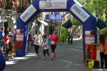 Llegada de los participantes de la I Marcha Solidaria a favor del Raquel Payà