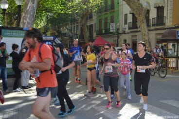 Salida de la I Marcha Solidaria a favor del colegio Raquel Payà