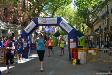 Llegada de los participantes de la I Marcha Solidaria a favor del Raquel Payà