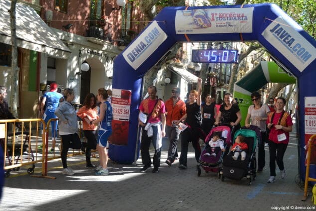 159 Arribada dels participants de la I Marxa Solidària a favor del Raquel Payà