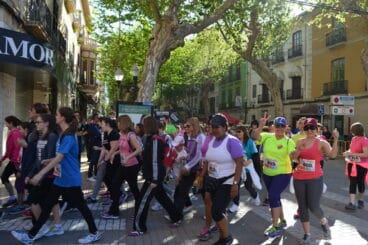 Salida de la I Marcha Solidaria a favor del colegio Raquel Payà