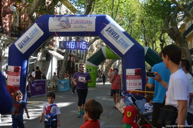 172 Arribada dels participants de la I Marxa Solidària a favor del Raquel Payà