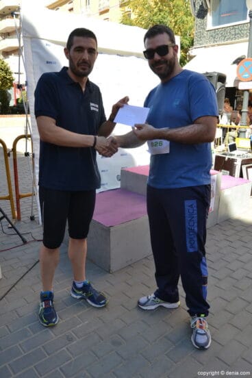 Sorteo de regalos de la I Marcha Solidaria en favor del Raquel Payà