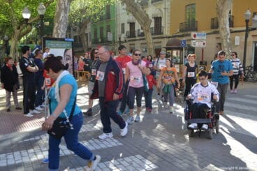 Salida de la I Marcha Solidaria a favor del colegio Raquel Payà