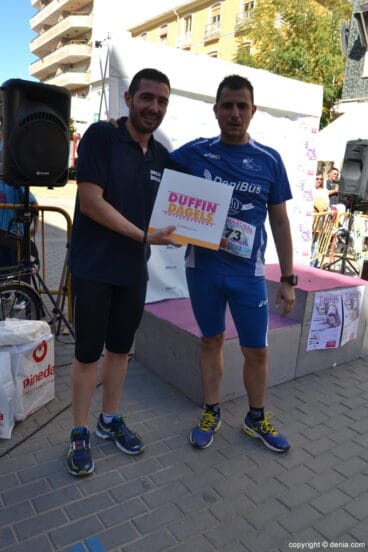 Sorteo de regalos de la I Marcha Solidaria en favor del Raquel Payà