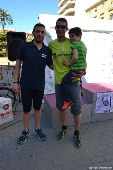 Sorteo de regalos de la I Marcha Solidaria en favor del Raquel Payà