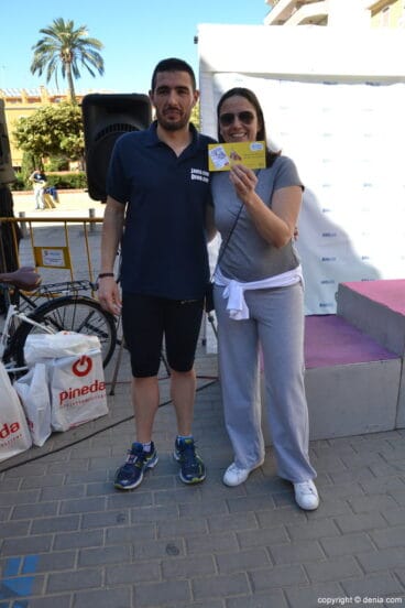 Sorteo de regalos de la I Marcha Solidaria en favor del Raquel Payà