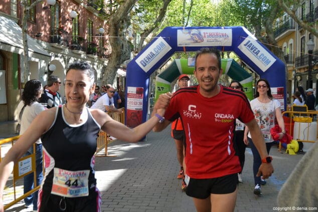39 Arribada dels participants de la I Marxa Solidària a favor del Raquel Payà