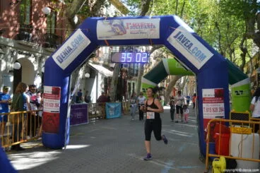Llegada de los participantes de la I Marcha Solidaria a favor del Raquel Payà