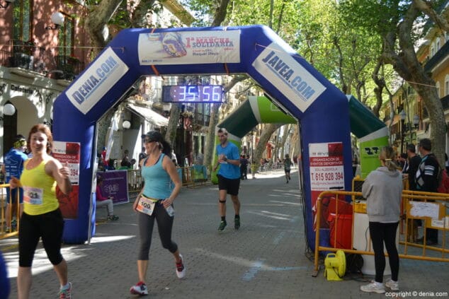 86 Arribada dels participants de la I Marxa Solidària a favor del Raquel Payà