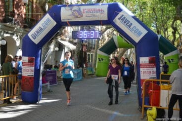 Llegada de los participantes de la I Marcha Solidaria a favor del Raquel Payà