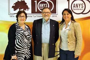 Antonio Calero junto a Pepa Sivera e Isabel Gallego