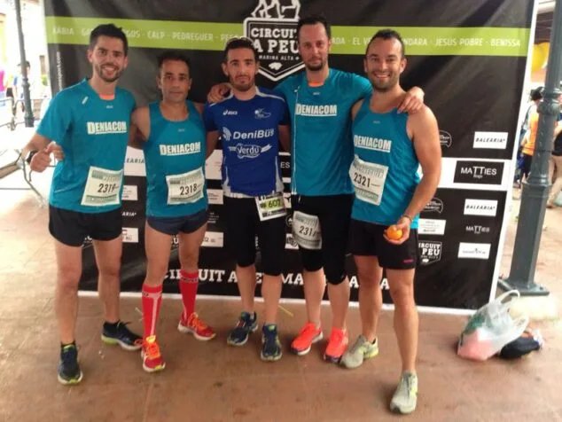 El equipo Denia.com dio la cara en la Cursa Popular de Pedreguer 2 Atletas dianenses en Pedreguer