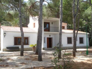 Aula Natura Casa Iryda junto a la Ermita del Pare Pere