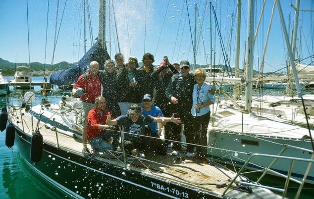 Cafe del Mar celebrando el triunfo