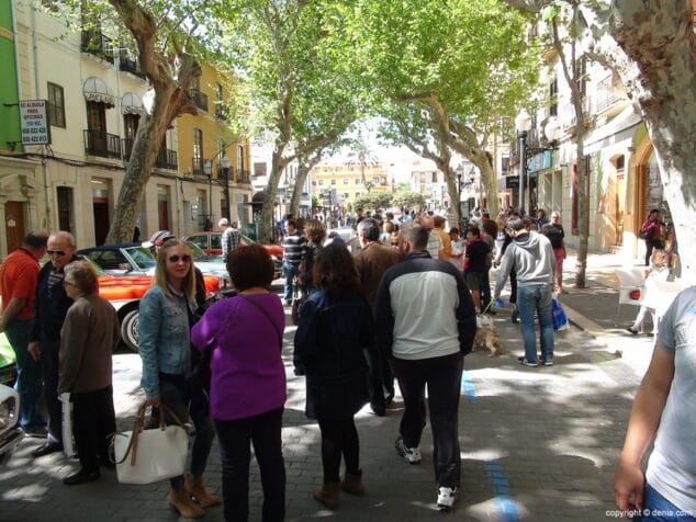 Gran cantidad de visitantes al Classic Racing Revival Dénia
