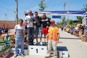José Alcaina Juan Ruiz César Simarro en el podium