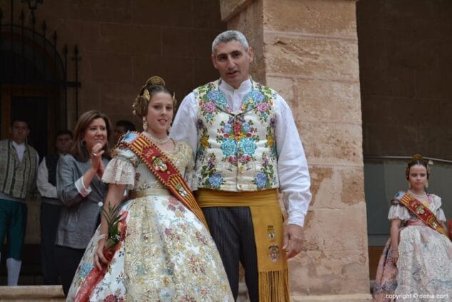 09 Corte de Honor de la Fallera Mayor Infantil Paula Pedro