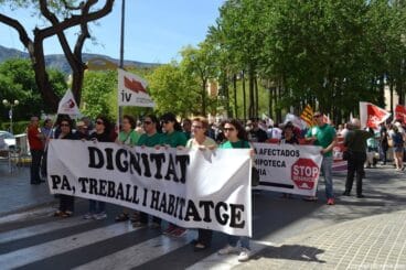 Cabecera de la manifestación del Día del Trabajo en Dénia