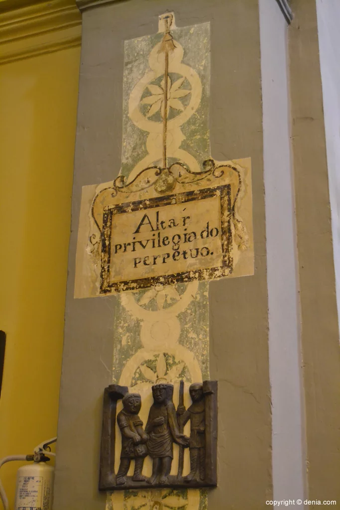 Cartel de altar privilegiado perpetuo en la Iglesia de San antonio