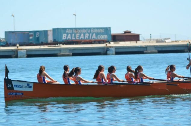 El equipo cadete del RCN. Dénia favorito para ganar